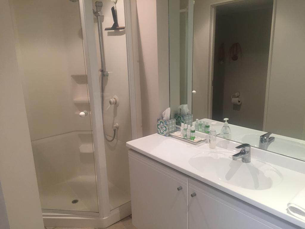 Palm Garden Apartment Оукланд Екстериор снимка